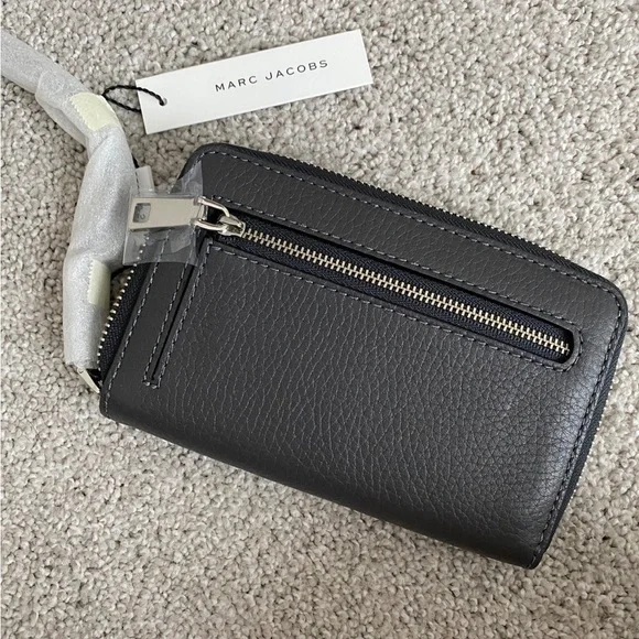 Marc jacobs zip around wallet - Picture 4 of 5